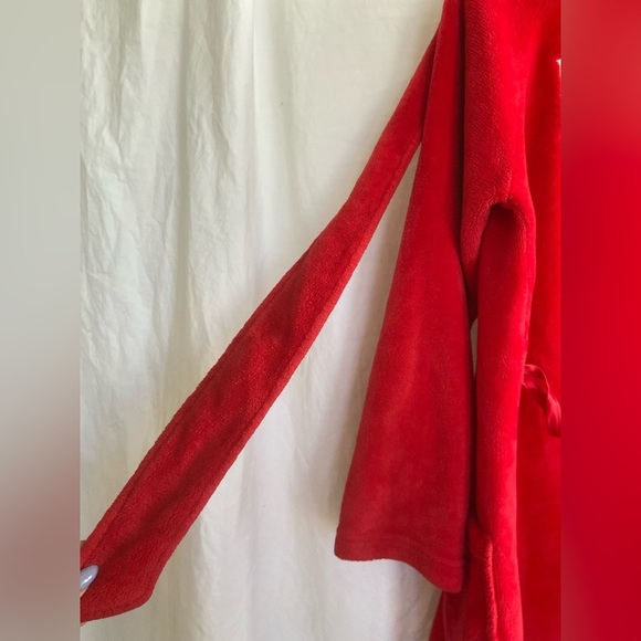 Victoria's Secret The Cozy Plush Short Robe Size XS - Picture 5 of 16